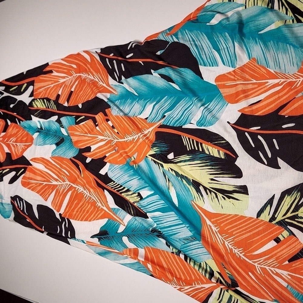 Flowy Beach Maxi Dress Size Small - Picture 4 of 13